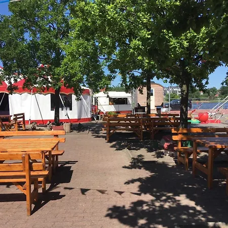Circus Fantasia Hostel Ρόστοκ