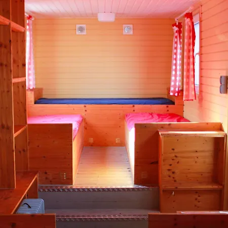 Circus Fantasia Hostel *