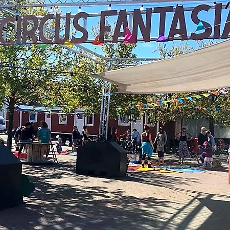ホステル Circus Fantasia